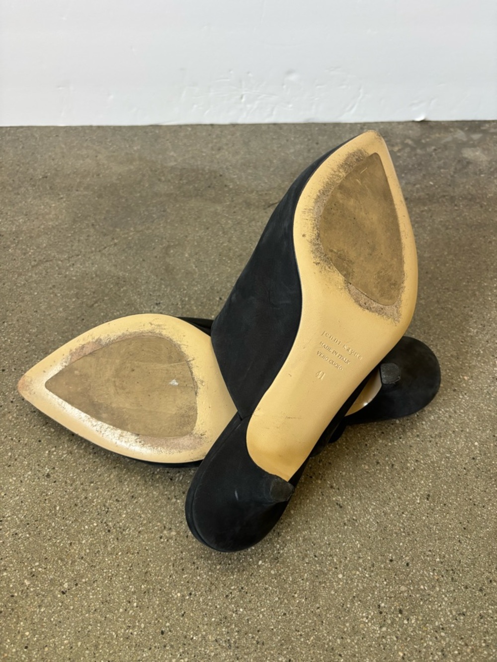 Jenni Kayne Black Pointed Suede Mules - Picture 10 of 10